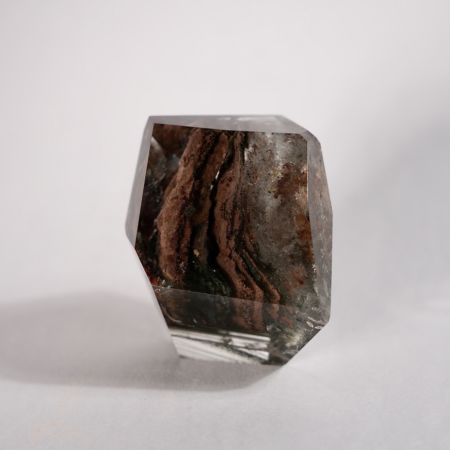 千層紅綠幽靈柱