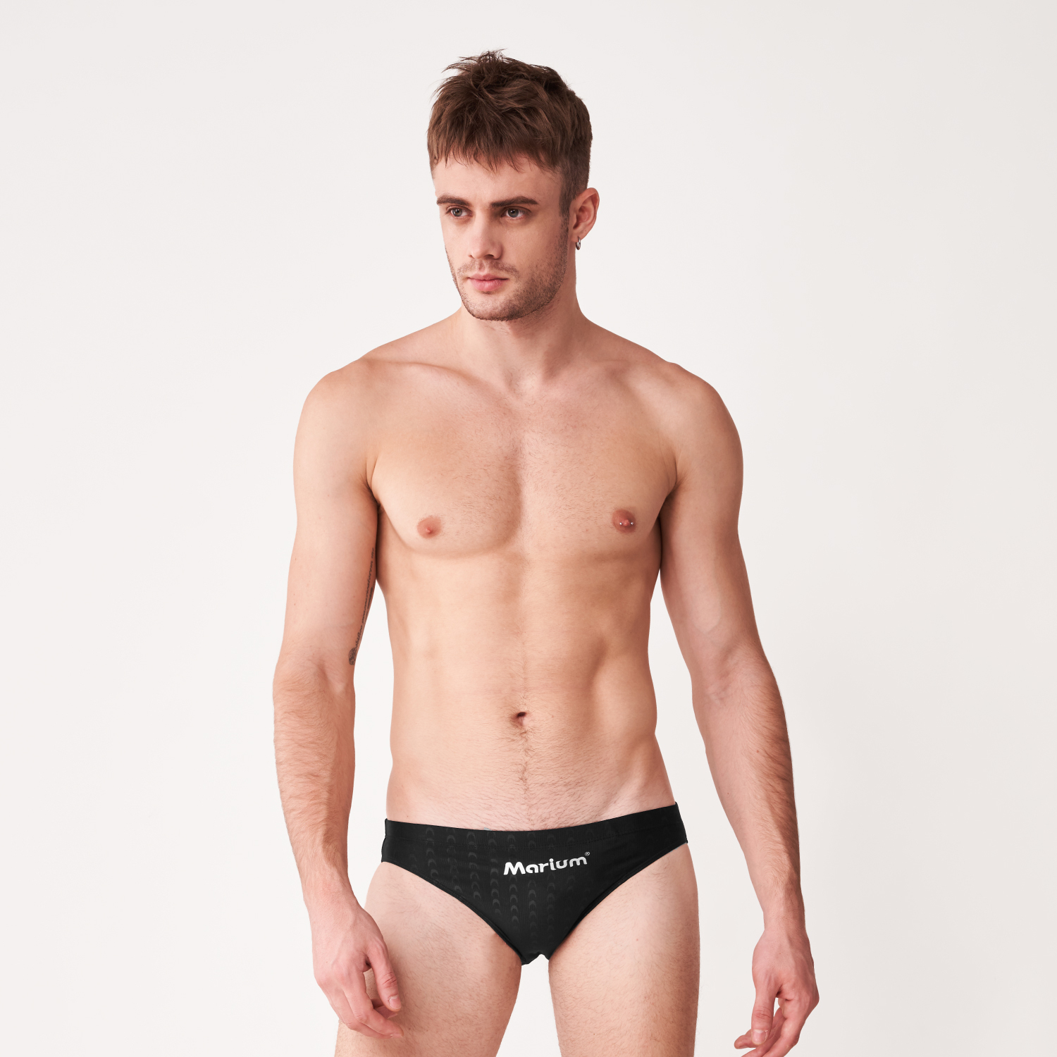 Marium 大男競賽型三角-魚鱗(黑色) 4.0細邊 MAR-2140310 / 5.0寬邊 MAR-2140510