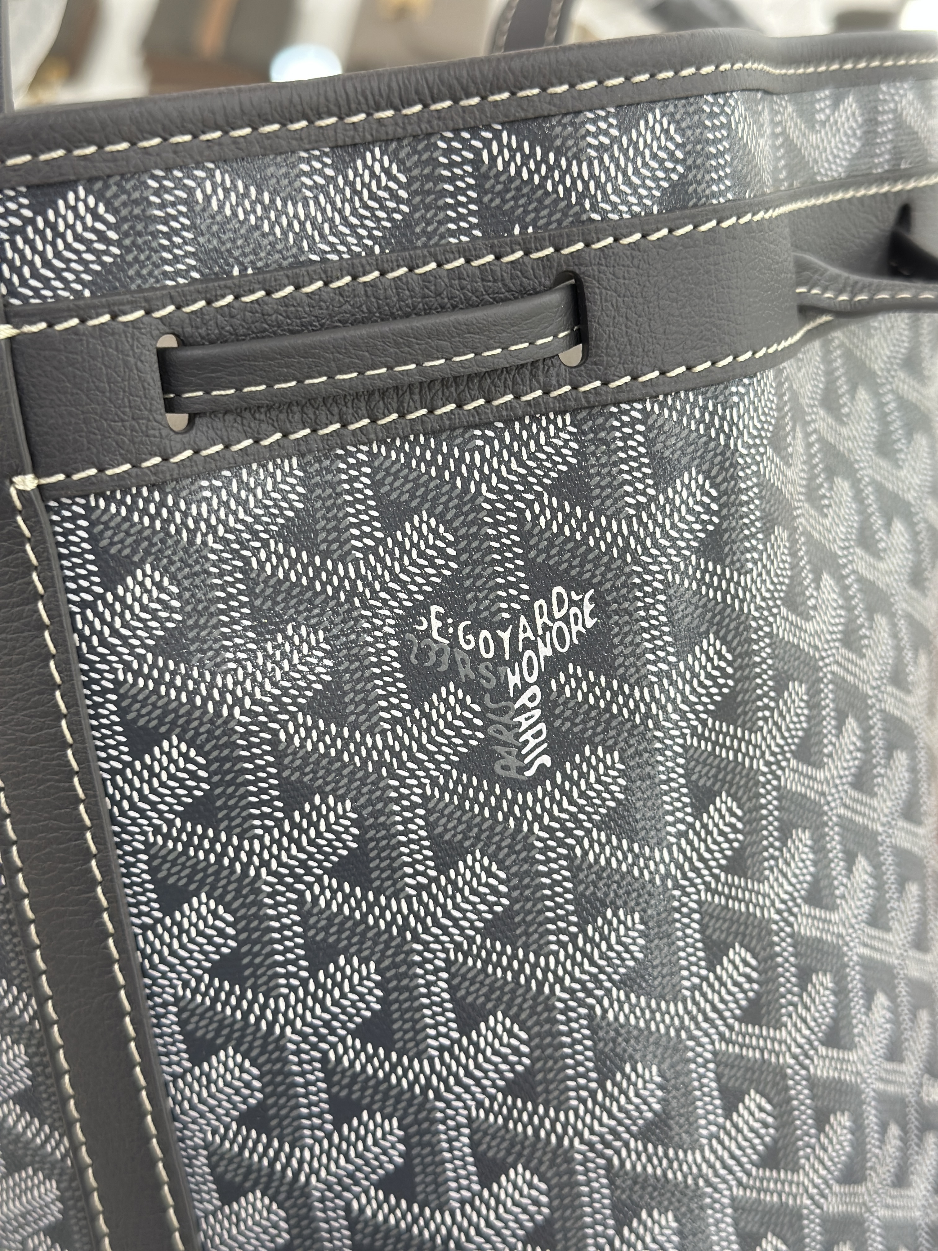 GOYARD Petit Flot Bucket Bag
