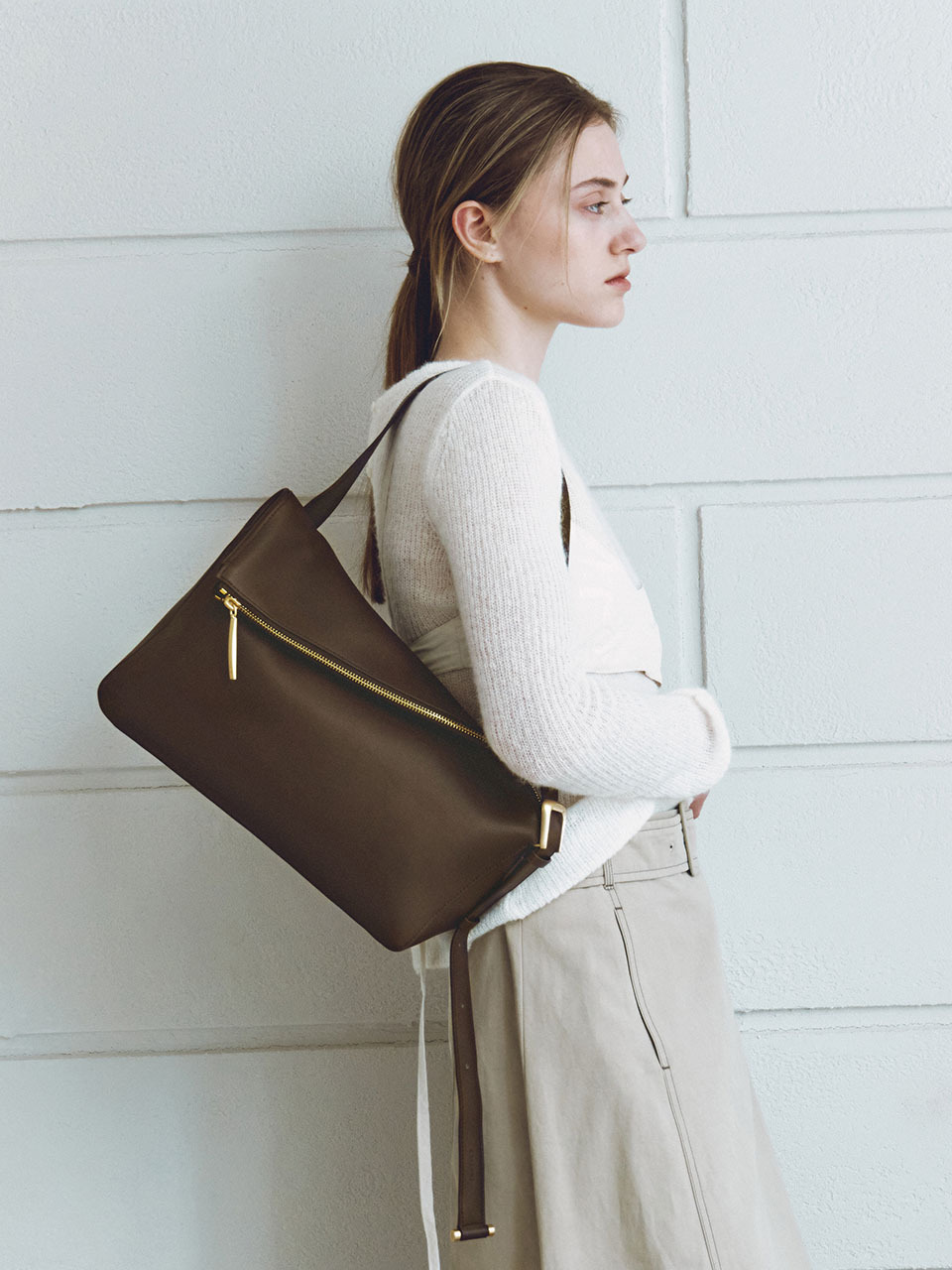 LOEUVRE Folio Shoulder Large