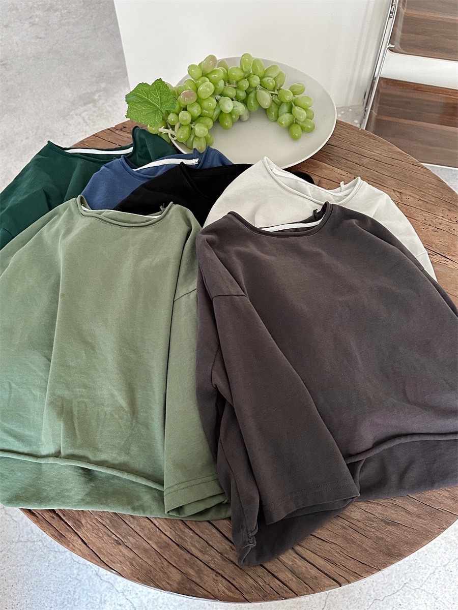 素面百搭捲捲寬鬆薄長T