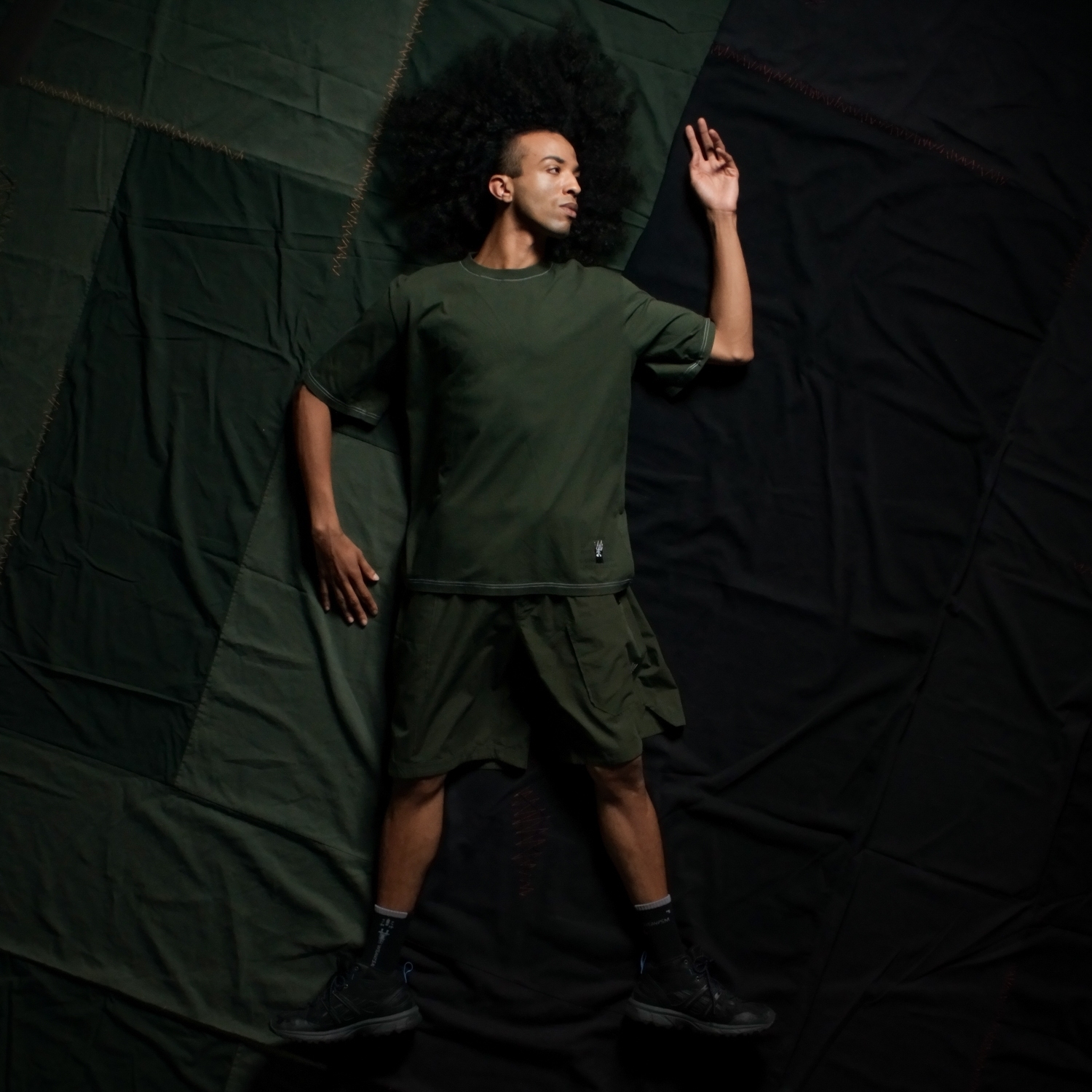 不收邊腰帶短褲-陸軍綠