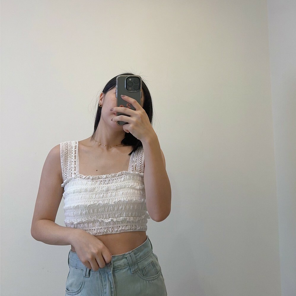 法式簍空鉤花針織背心（現貨）