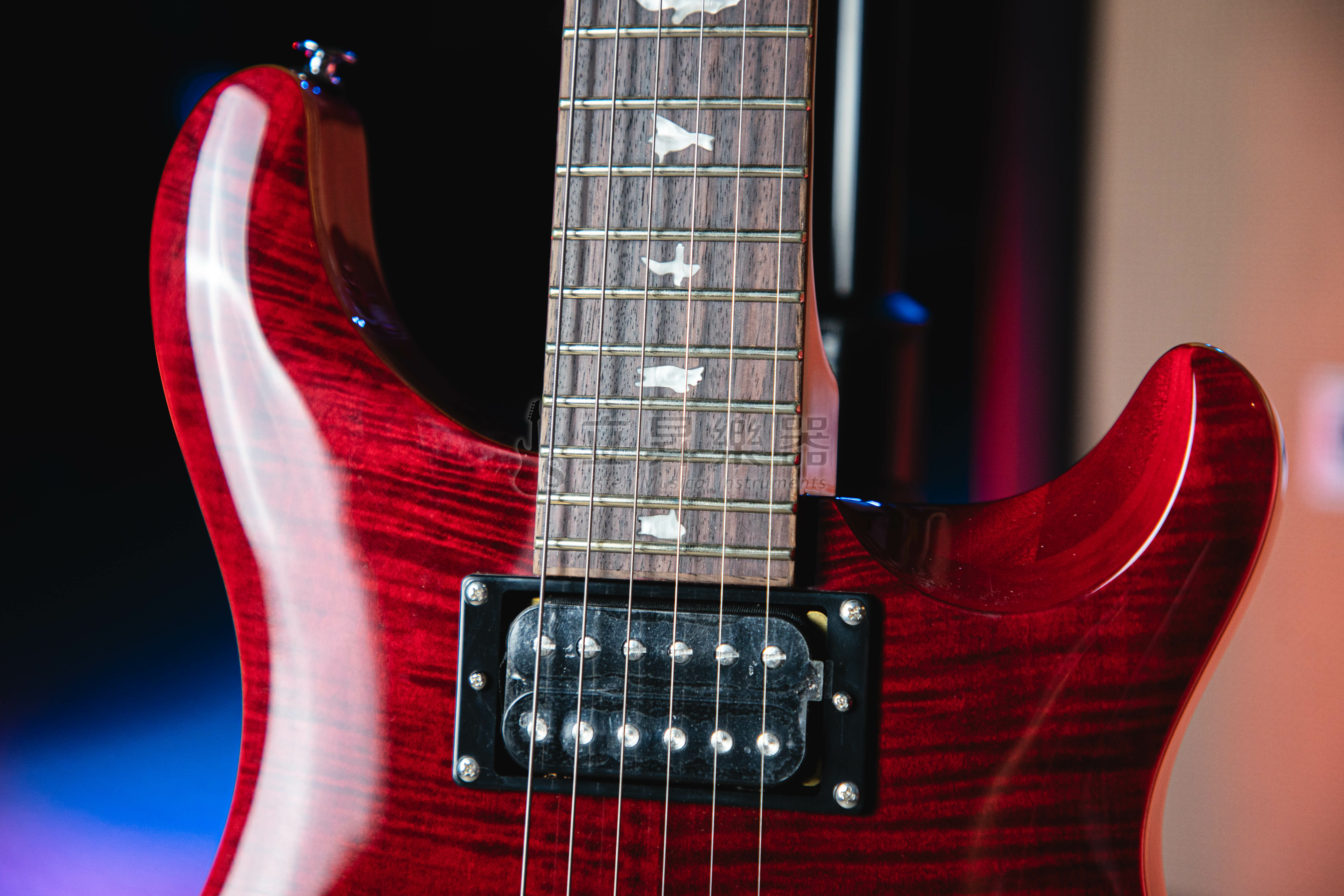 【2024限量】PRS SE CUSTOM 24 Ruby Ltd edition 電吉他 虎紋楓木 寶石紅 印尼廠 附原廠琴袋 CU44RU 第 4 張圖片｜三峽弦樂器