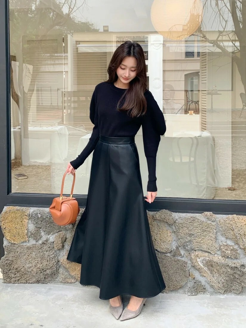 經典黑高腰雙口袋PU皮革長裙皮裙S-L (Elegant & Love)