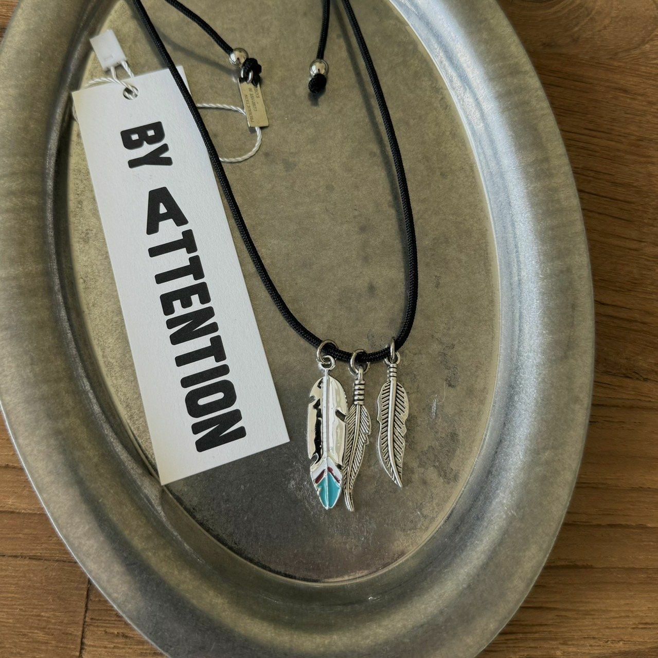 頸鏈 BY ATTENTION-240A