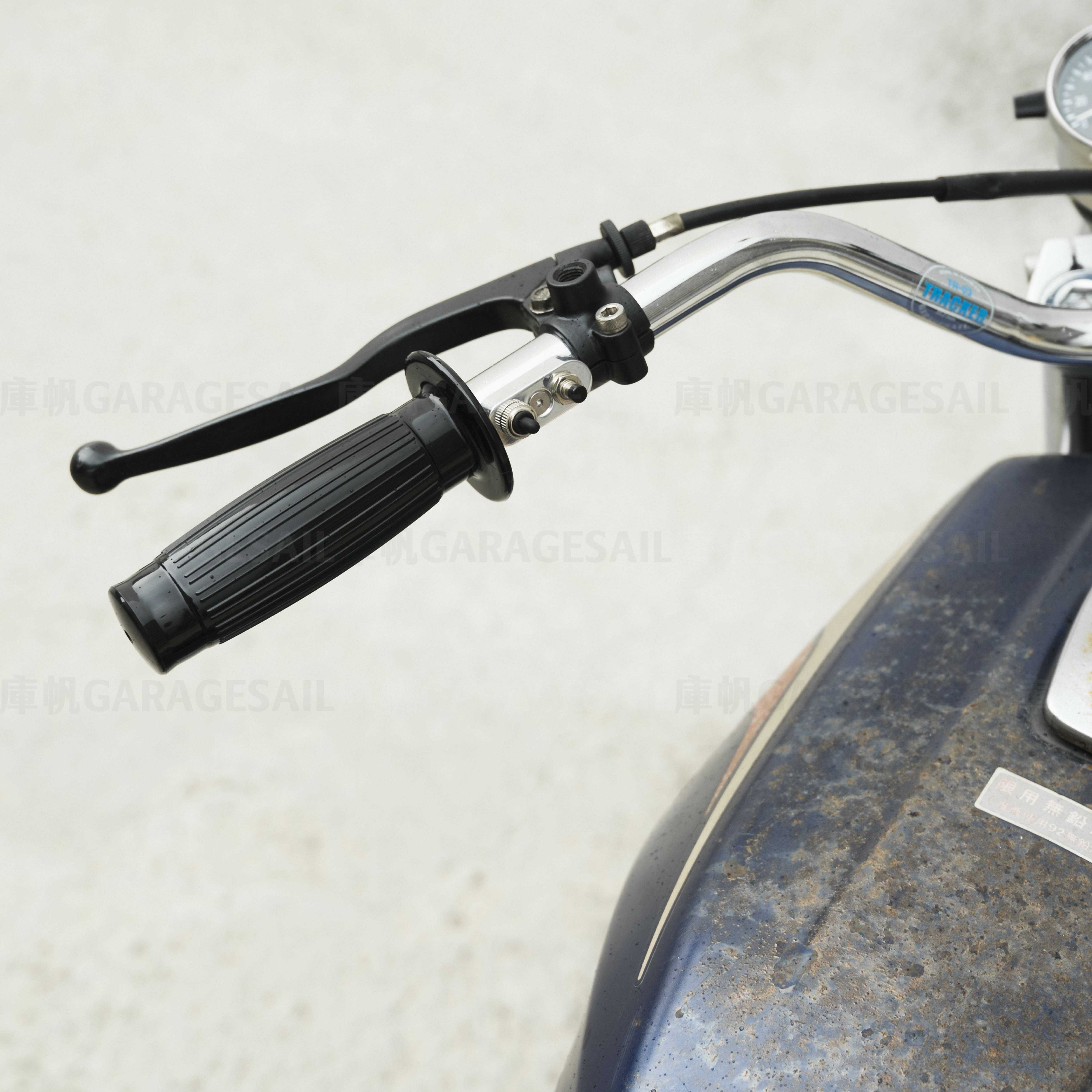 橡膠 握把套 亮面油壺 - 黑