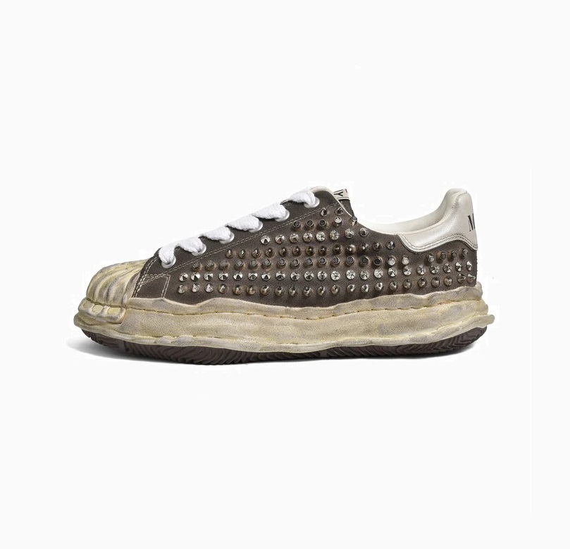 MAISON MIHARA YASUHIRO MMY BLAKEY LOW STUDDED - GREY PRE ORDER ITEM (預訂中)