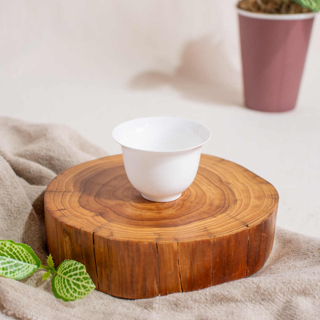 精品薄胎白瓷茶杯