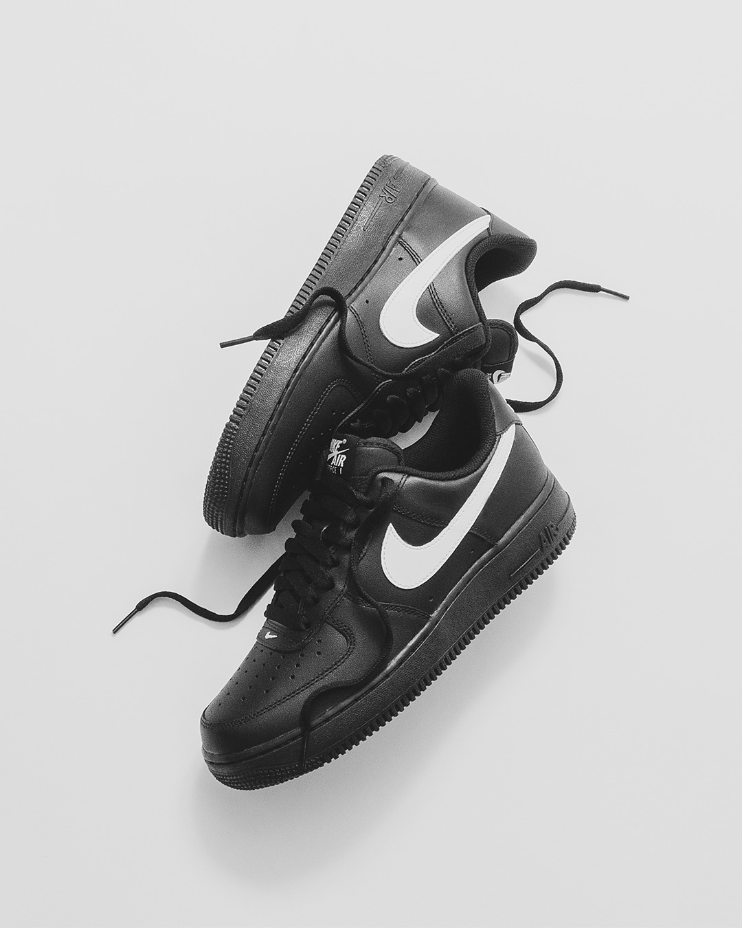 【預訂】NIKE AIR FORCE 1 07 全黑白剔-MEN