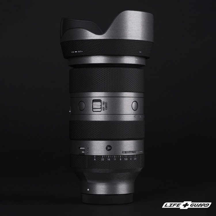 髮絲鈦貼膜質感特寫，LIFE+GUARD 設計風格