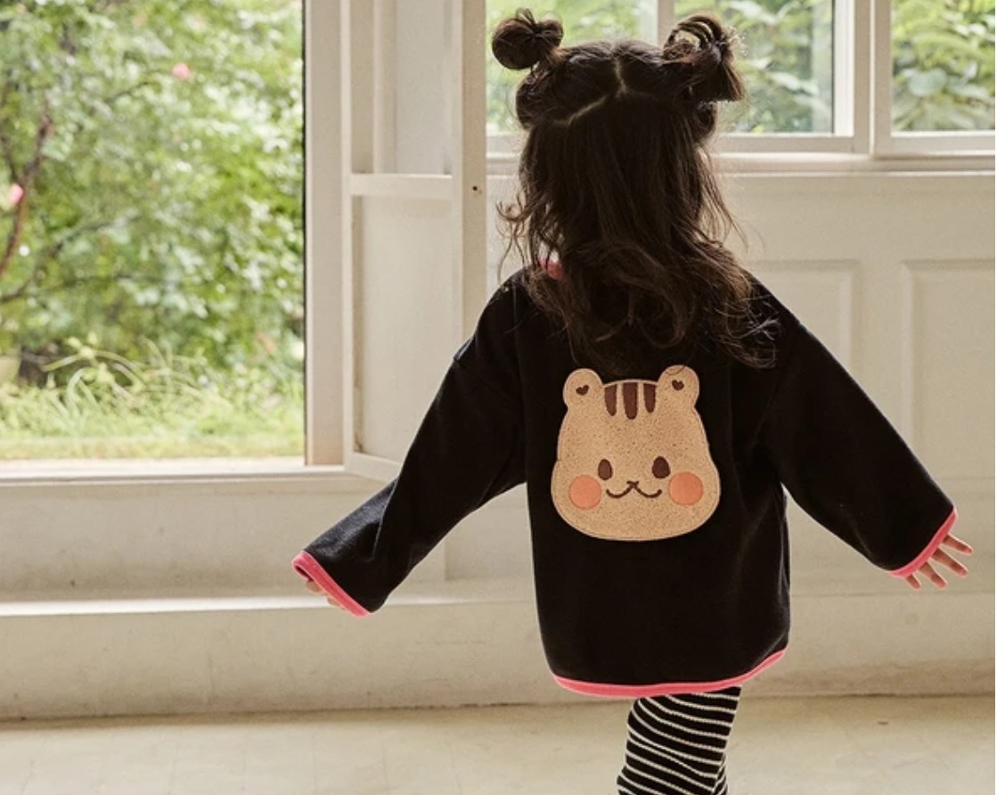 物料升級! 毛絨大圓臉系列-搖粒絨保暖開襟衫