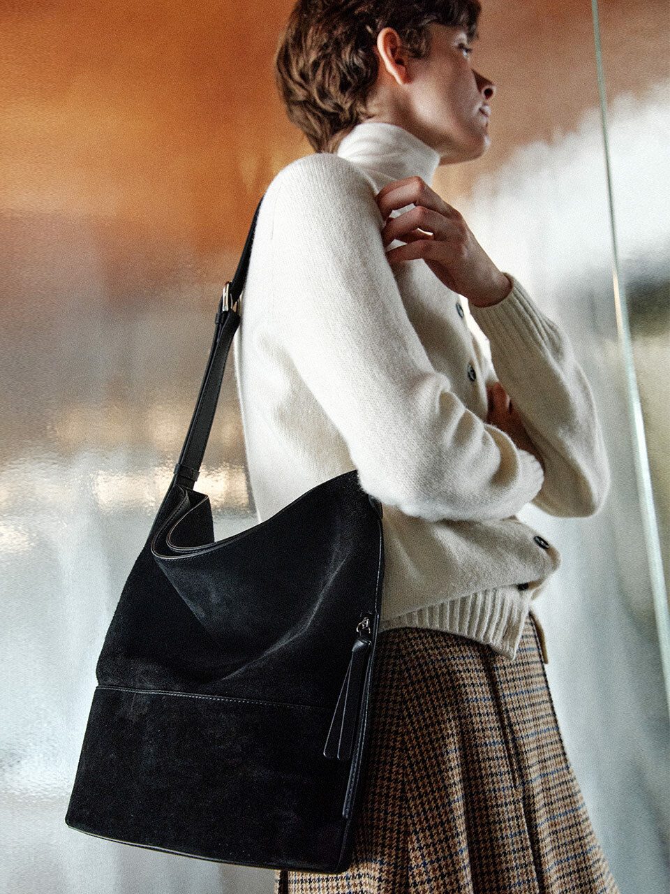 LOEUVRE Lisse Hobo Large Suede