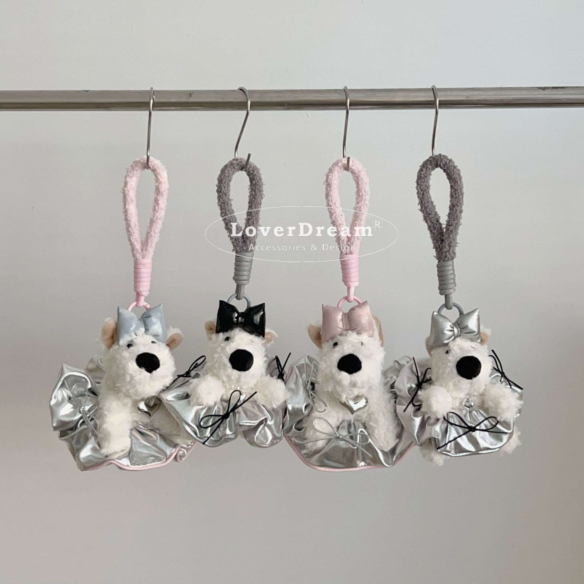 仿皮蝴蝶結狗狗吊飾(4款)