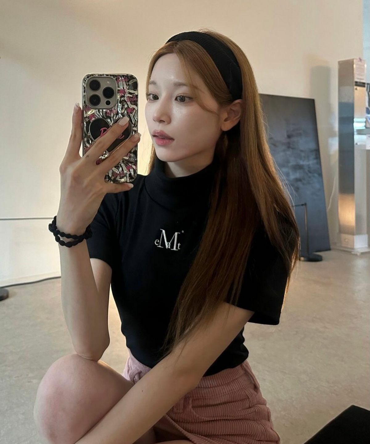 MUCENT BLUBBER TURTLE NECK HALF T