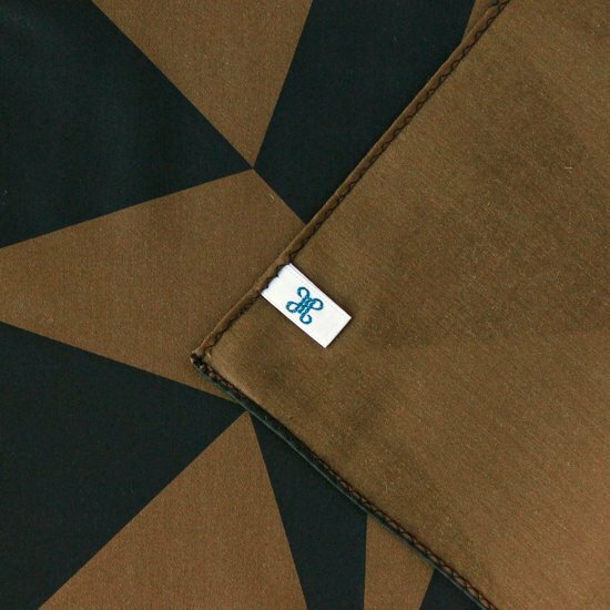 Donny Grafiks 設計幾何手巾＿棕