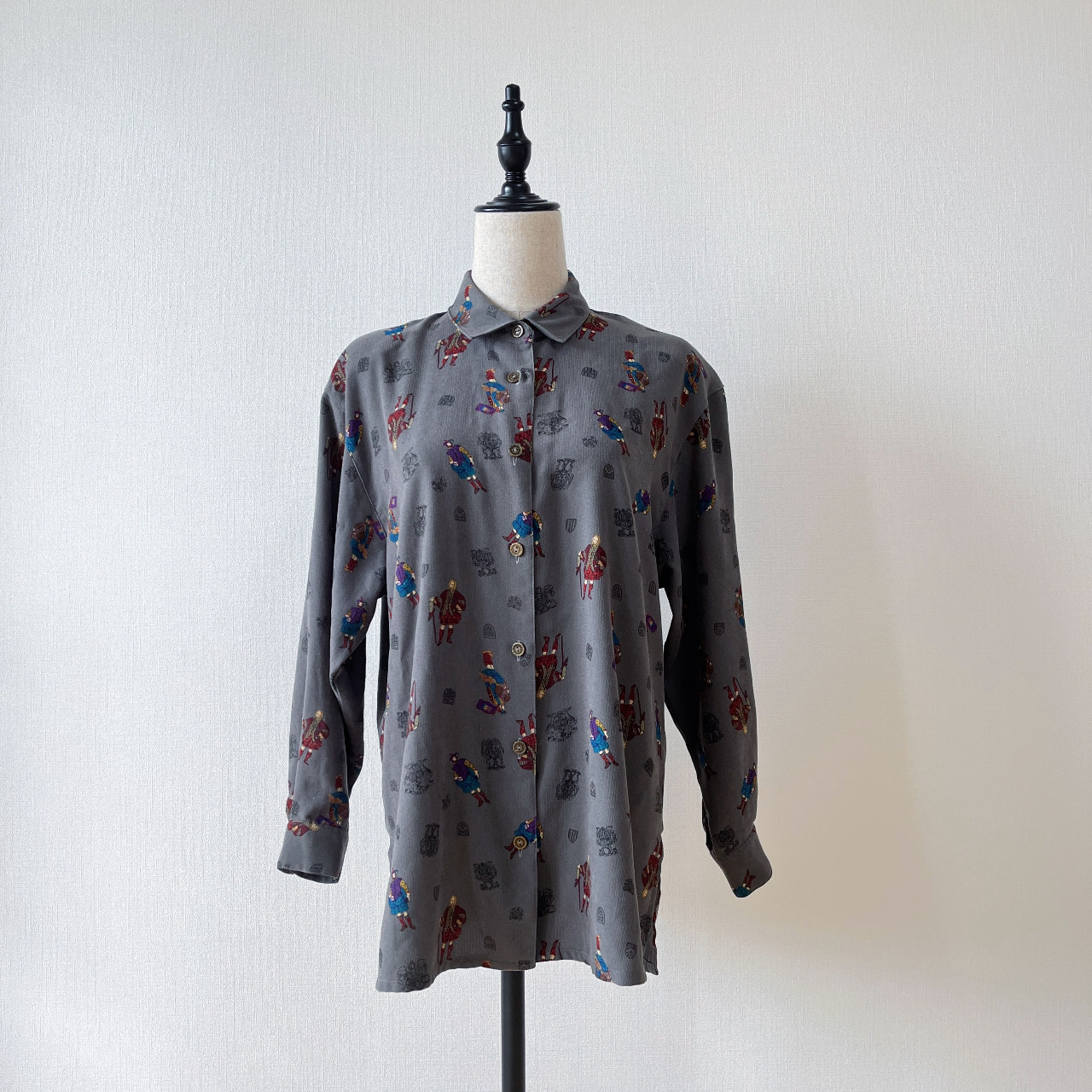 灰色蘇格蘭時裝秀古着上衣