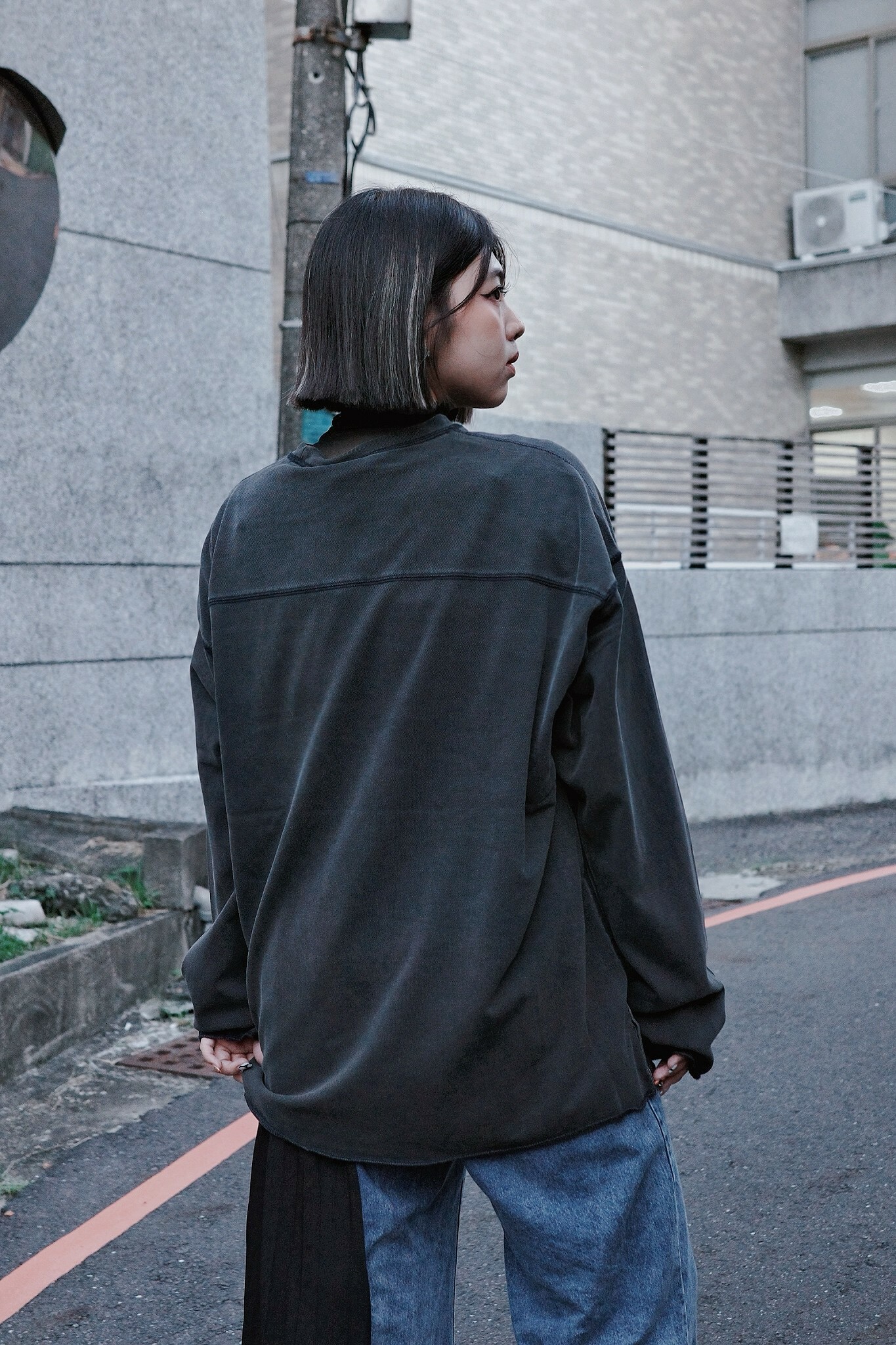 1140352 Stussy 2024aw Football Crewpig Dyed 反車線長tee