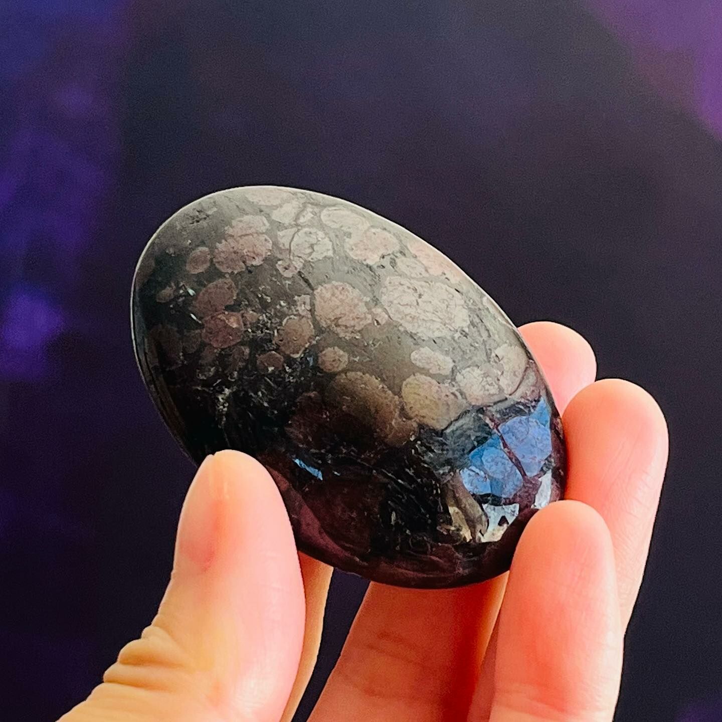 [原石] 煙花石榴石