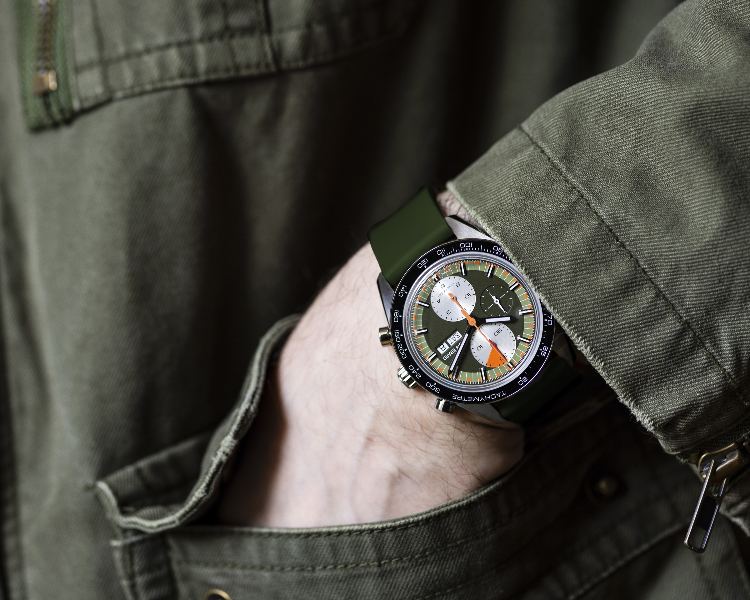 Louis Erard_2300_CHRONOGRAPH_SPORT_KHAKI