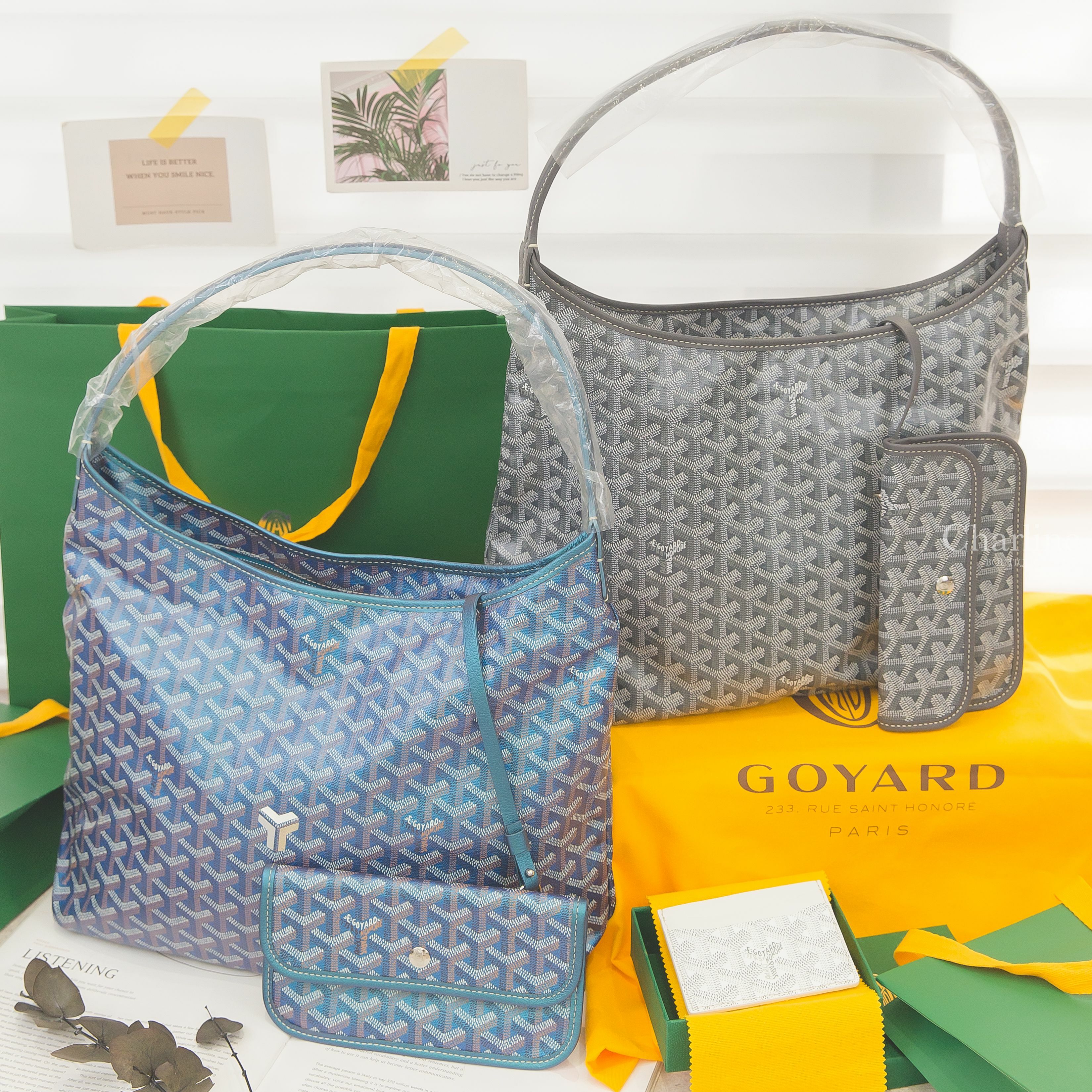 Goyard Bohème Hobo 2024 珠光藍小牛皮手提肩背包,Goyard Bohème Hobo 灰色手提肩背包,Goyard Saint-Sulpice 白色小牛皮拼黃色夾層內裡卡片夾-Charline Boutique 精品代購
