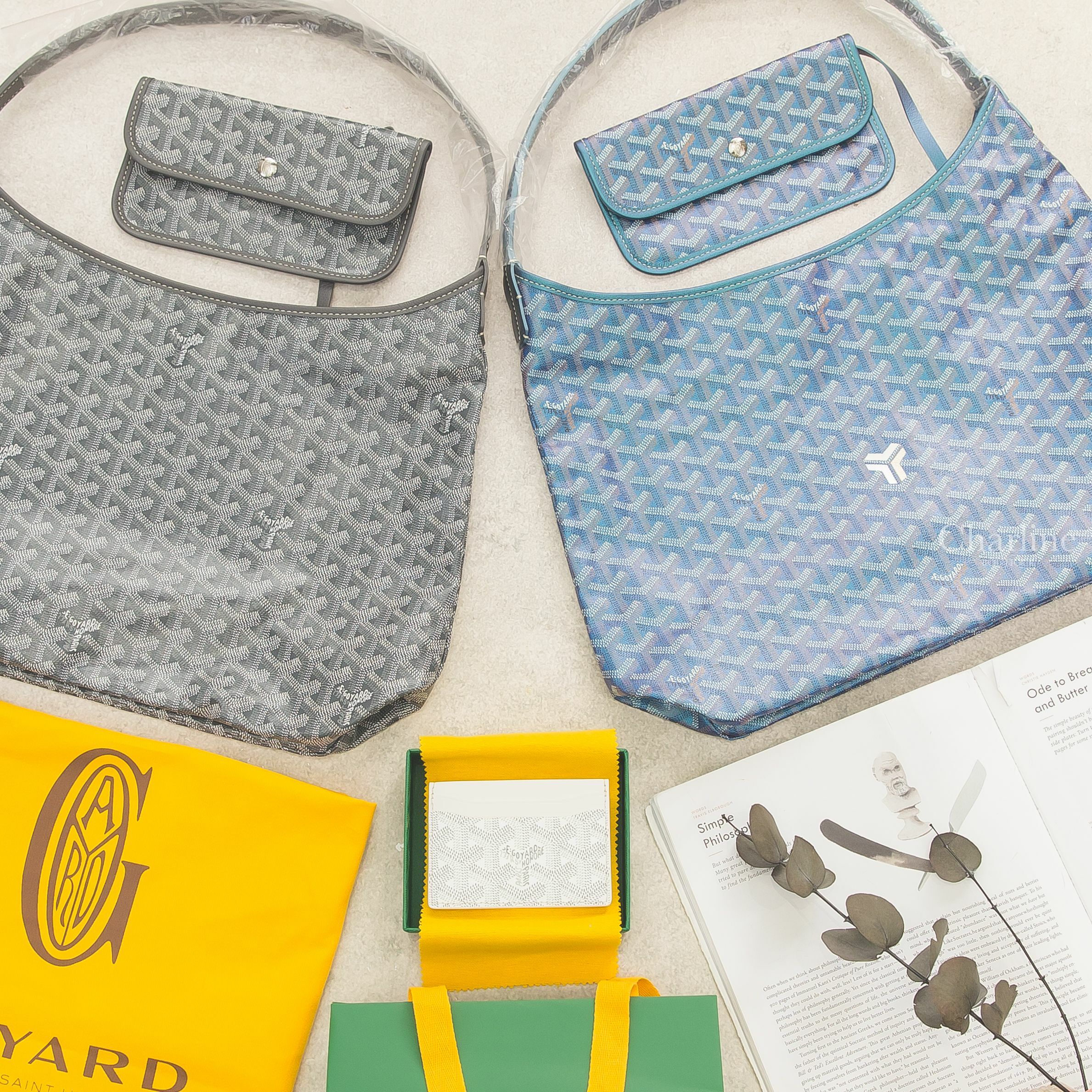 Goyard Bohème Hobo 2024 珠光藍小牛皮手提肩背包,Goyard Bohème Hobo 灰色手提肩背包,Goyard Saint-Sulpice 白色小牛皮拼黃色夾層內裡卡片夾-Charline Boutique 精品代購