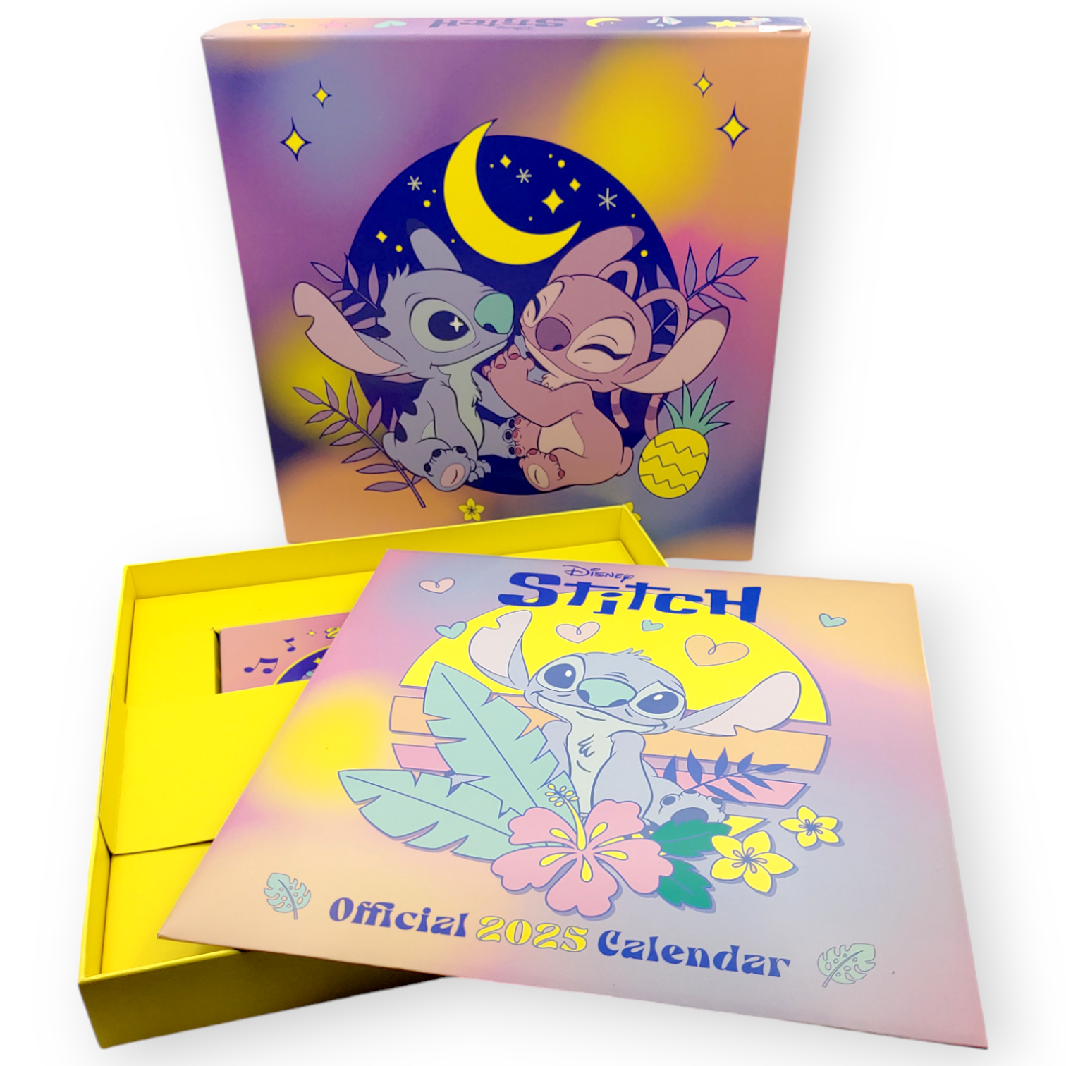 <扮嘢小魔星>2025年史迪仔掛曆/筆記本/原子筆套裝盒