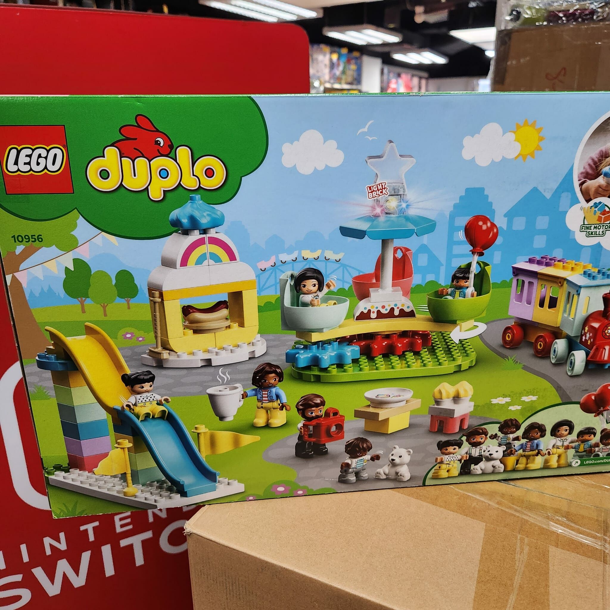 （用家福音系列）全新 Lego 10956 (外盒受損，有壓紋，內容100%全新）