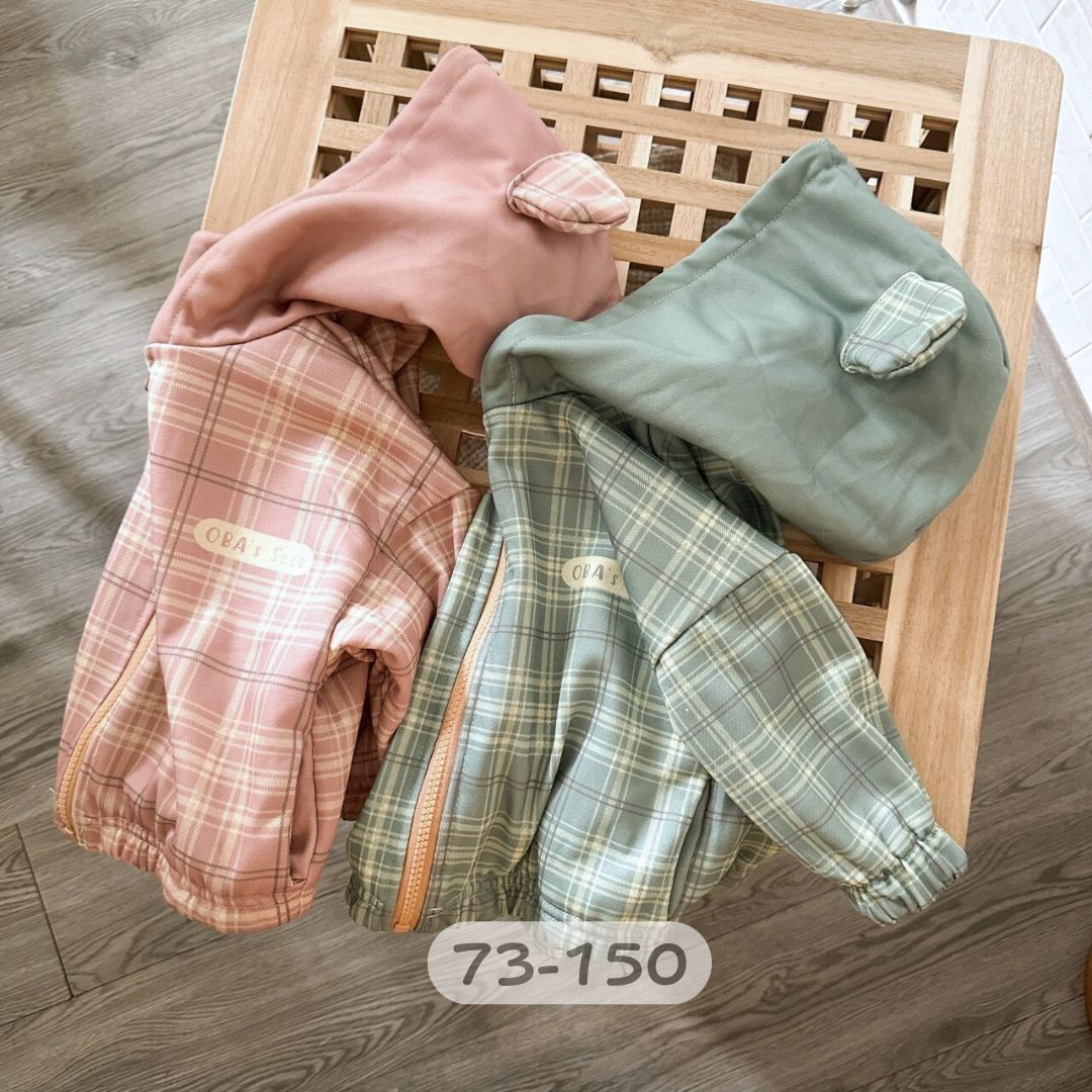 【獨家】格子小耳朵外套