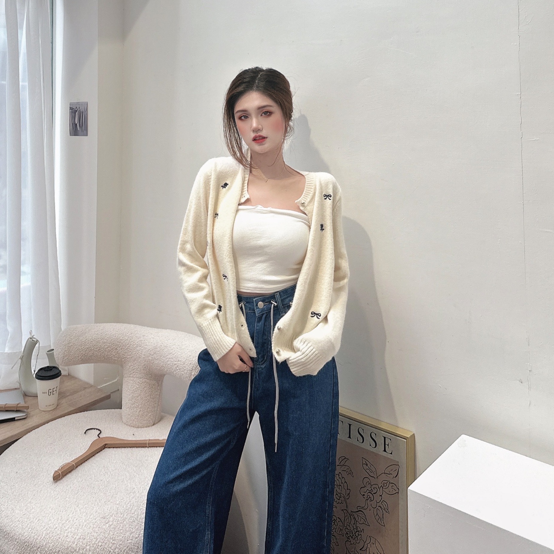 蝴蝶結刺繡金扣針織衫/三色