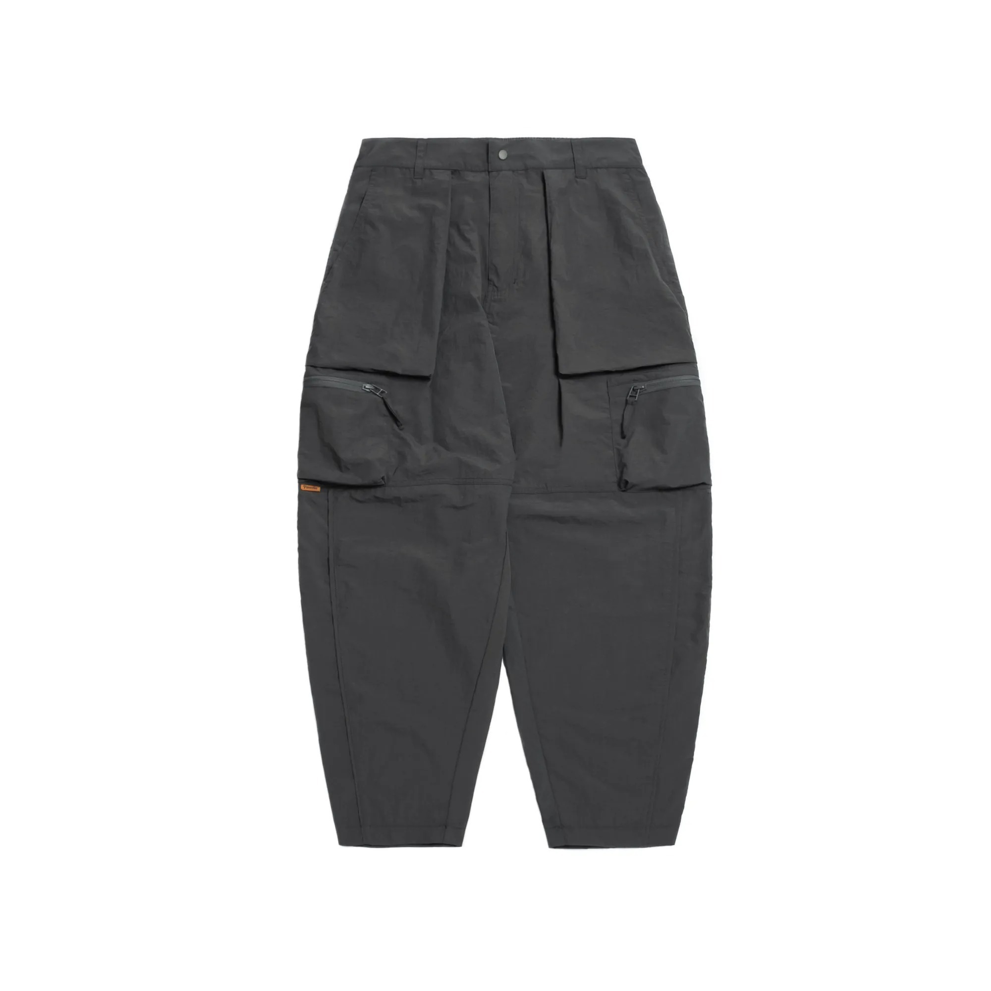 Persevere multi-pocket tapered pants