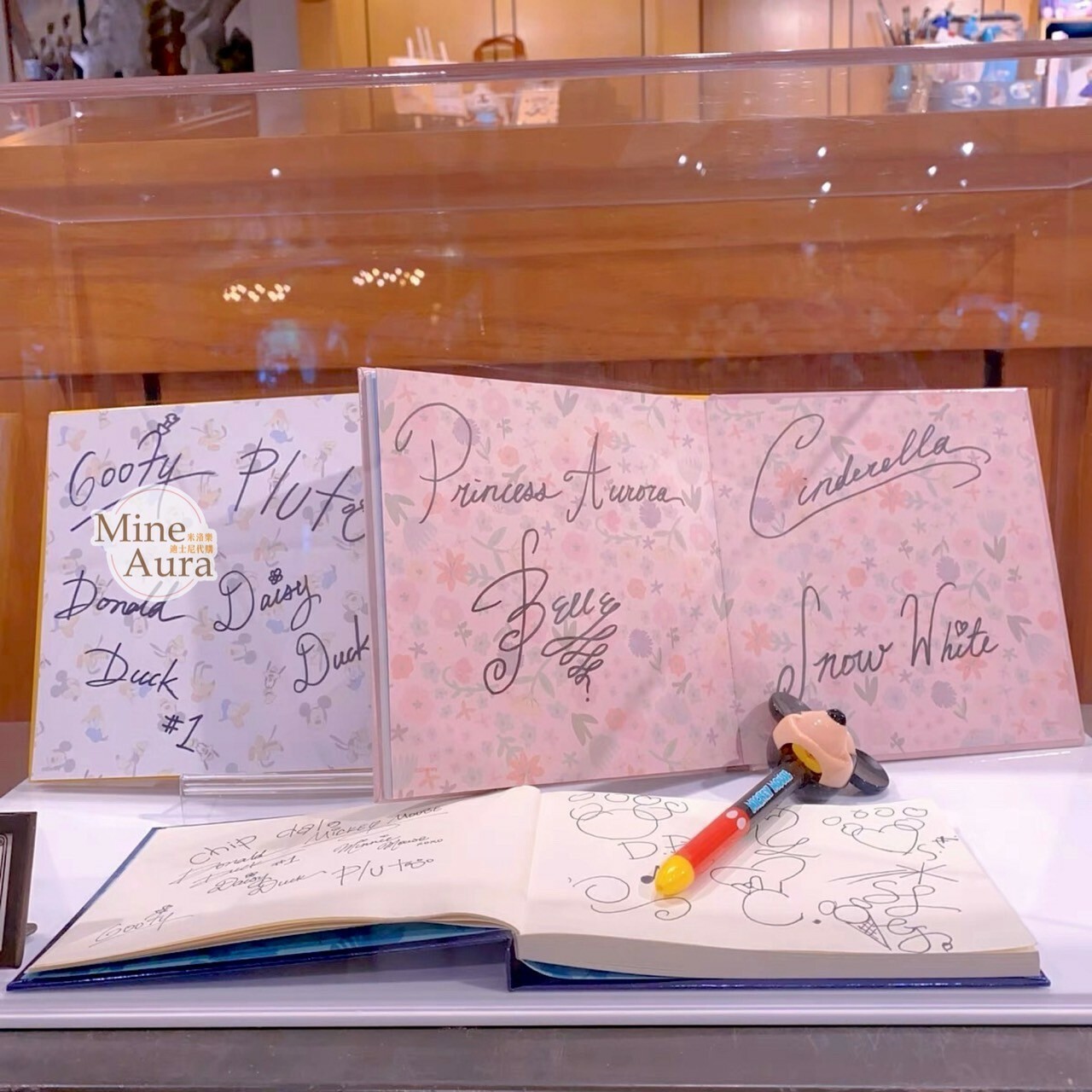 達菲 Duffy 與好友們 圖案 簽名本 -上海迪士尼樂園