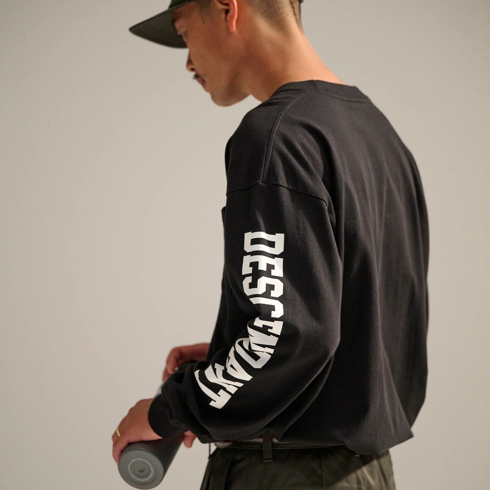 DESCENDANT TEAM ORGANIC COTTON CROP LS DESCENDANT TEAM ORGANIC COTTON CROP LS