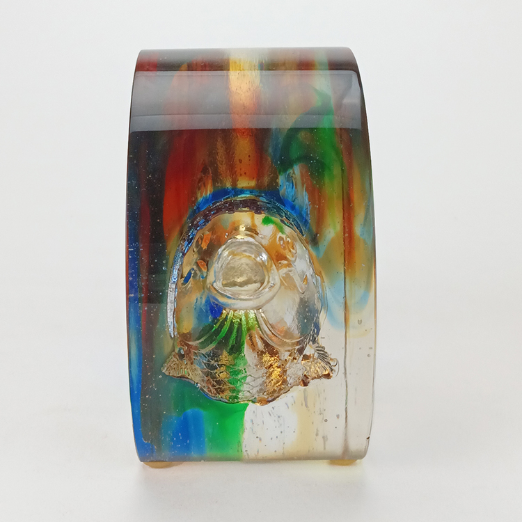 鹿港窯禮品館│精緻內雕琉璃藝術:象徵愛與利的完美結合