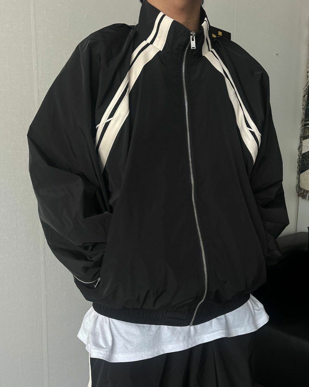 淨色企領皮間拉鍊外套 Lowell-024JK