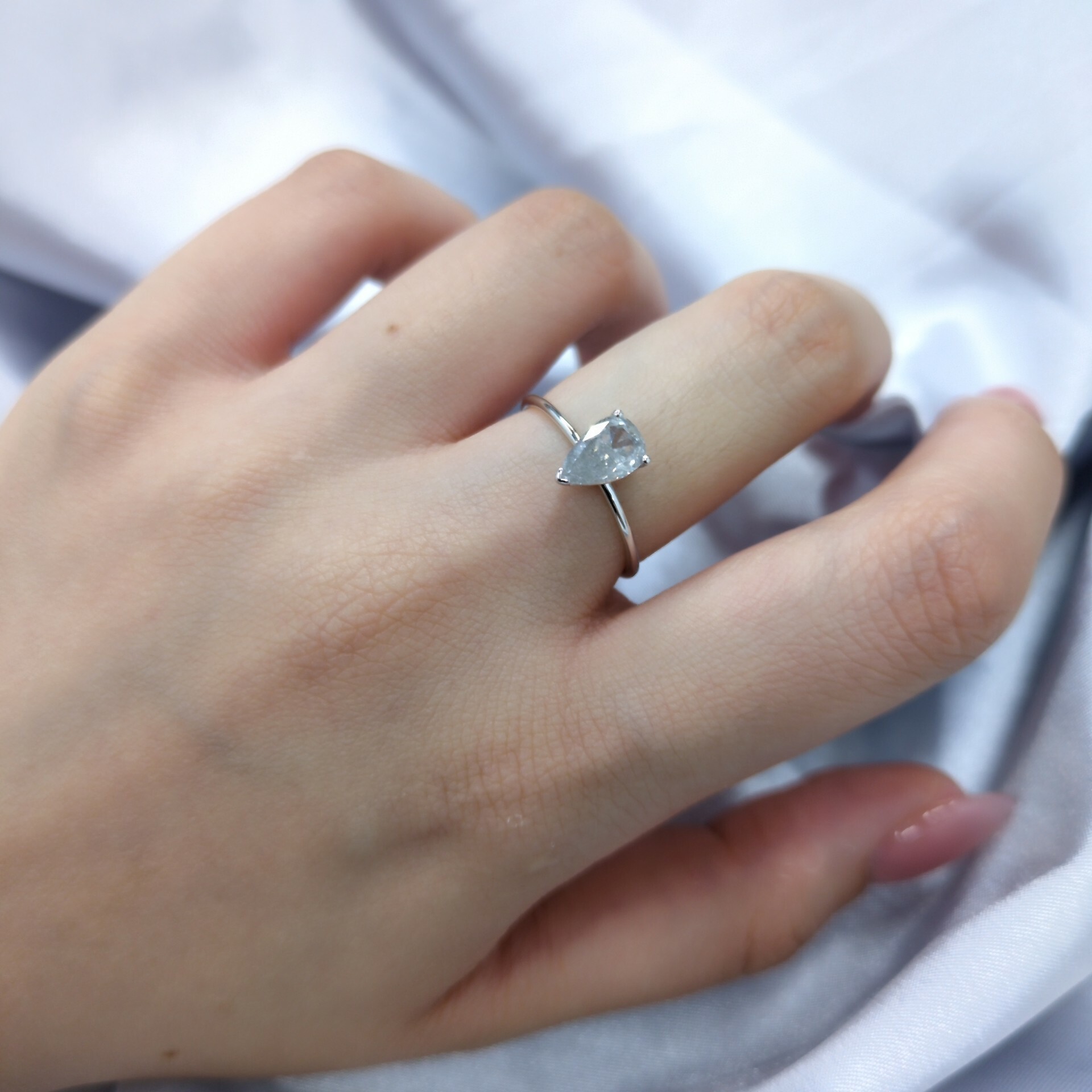 18K White Gold 0.70ct Pear Shaped Silver Grey Diamond Ring