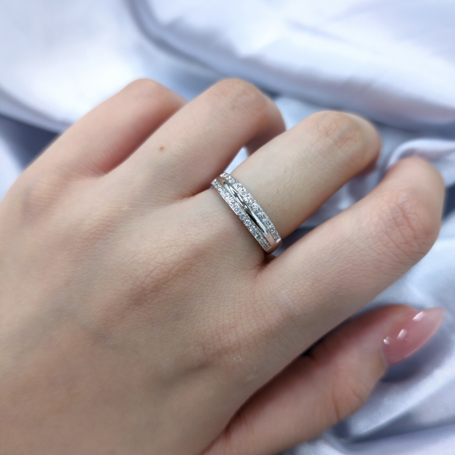 18K White Gold 0.19ct Diamond Ring