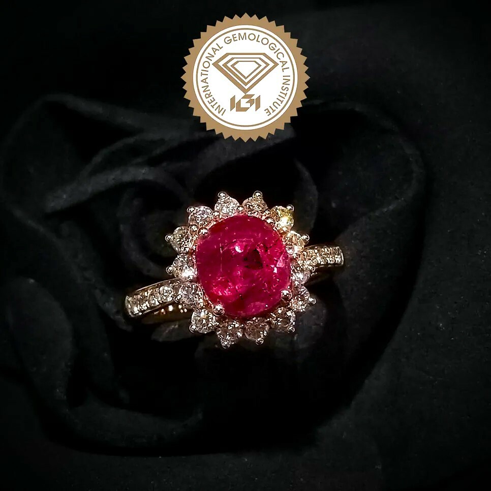 18K Rose Gold 2.91ct Ruby and Diamond Ring