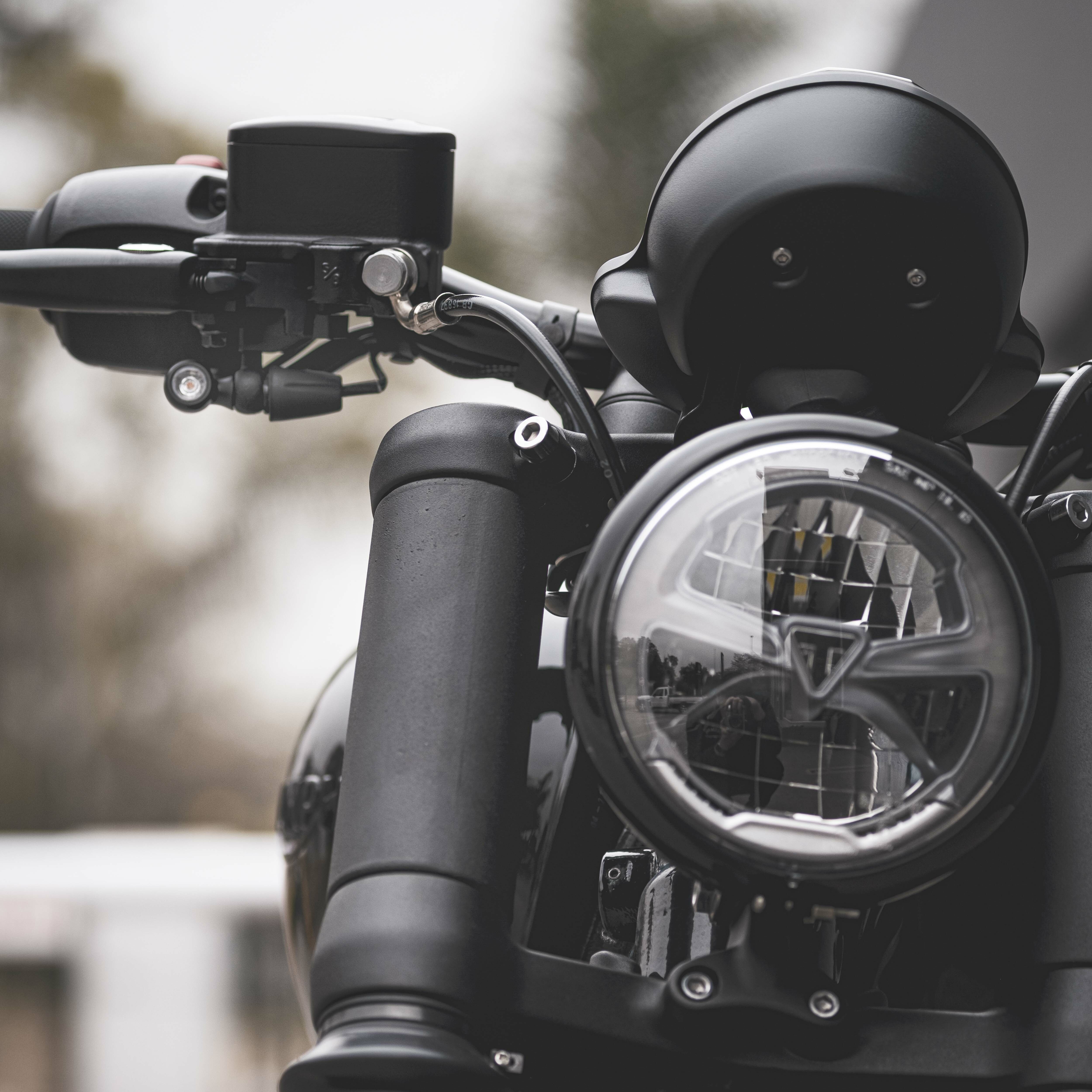 Motone 水冷 Bobber專用 前叉套管 47mm + 總泵 方向燈支架