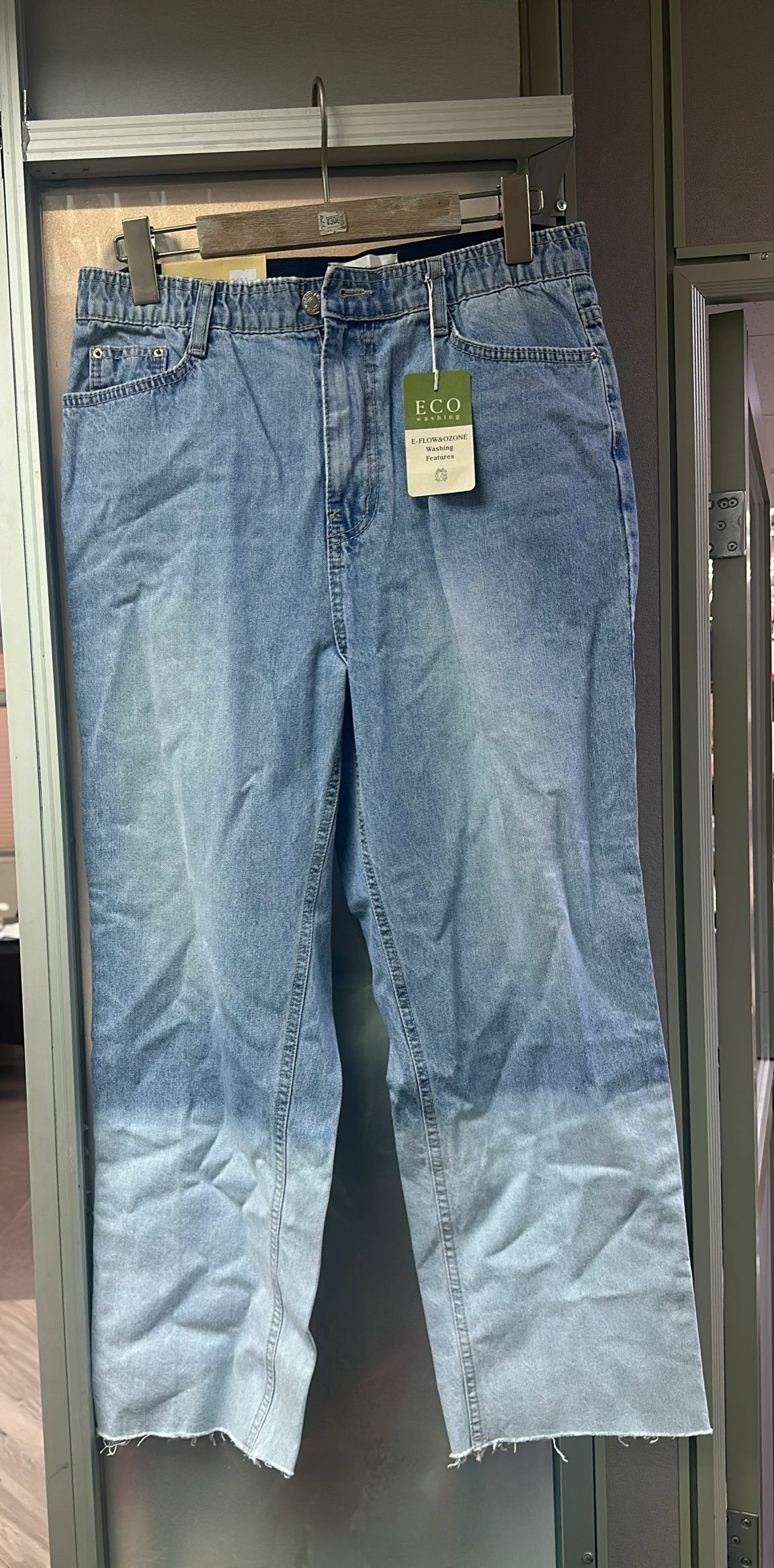 ca835**