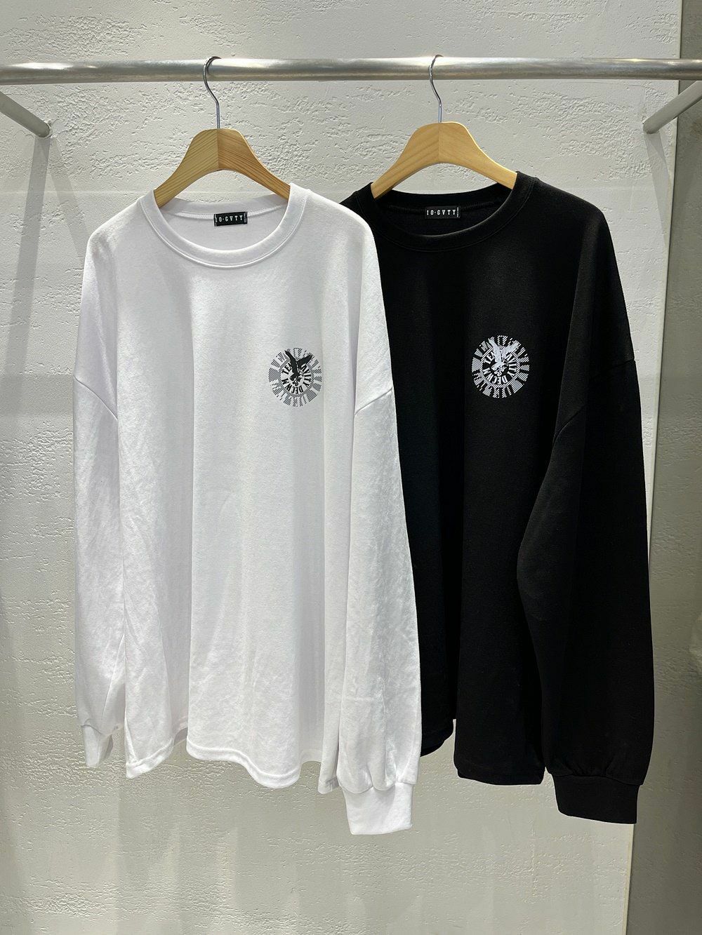 英文字圖案長袖衫 10.GVTY-0150T