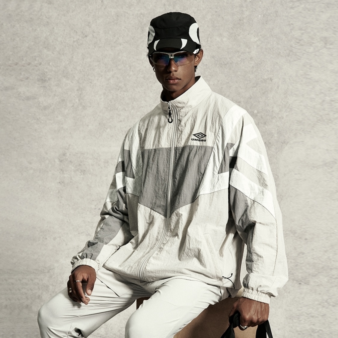 【Focus Store】預購 Umbro 23SS Track Jacket "Grey" 淺灰 U2123330807 (GR)