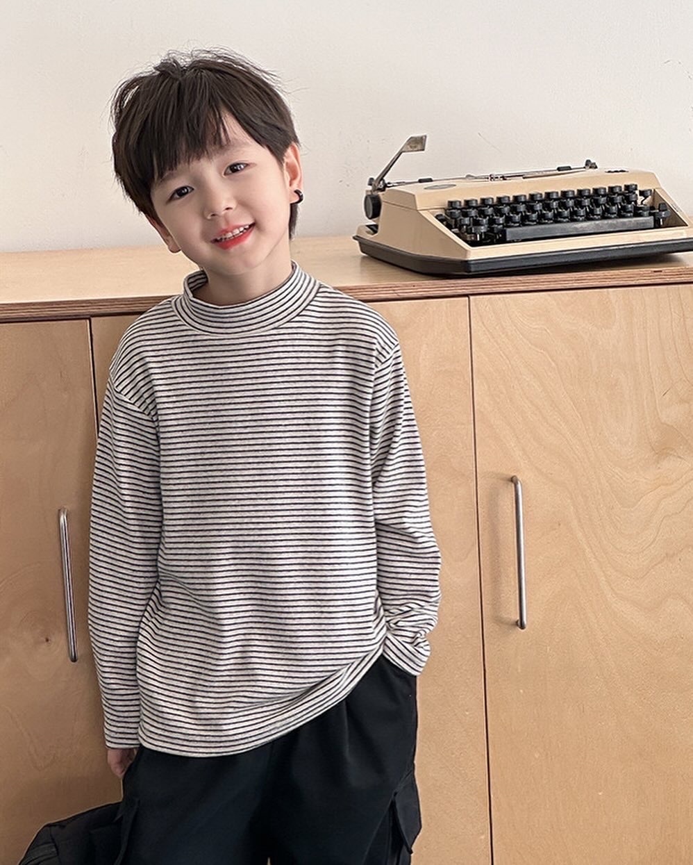 很可以買!百搭舒適素色條紋上衣