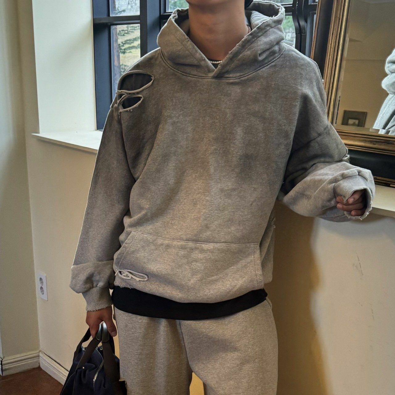 仿污破洞連帽衛衣 BY ATTENTION-266T