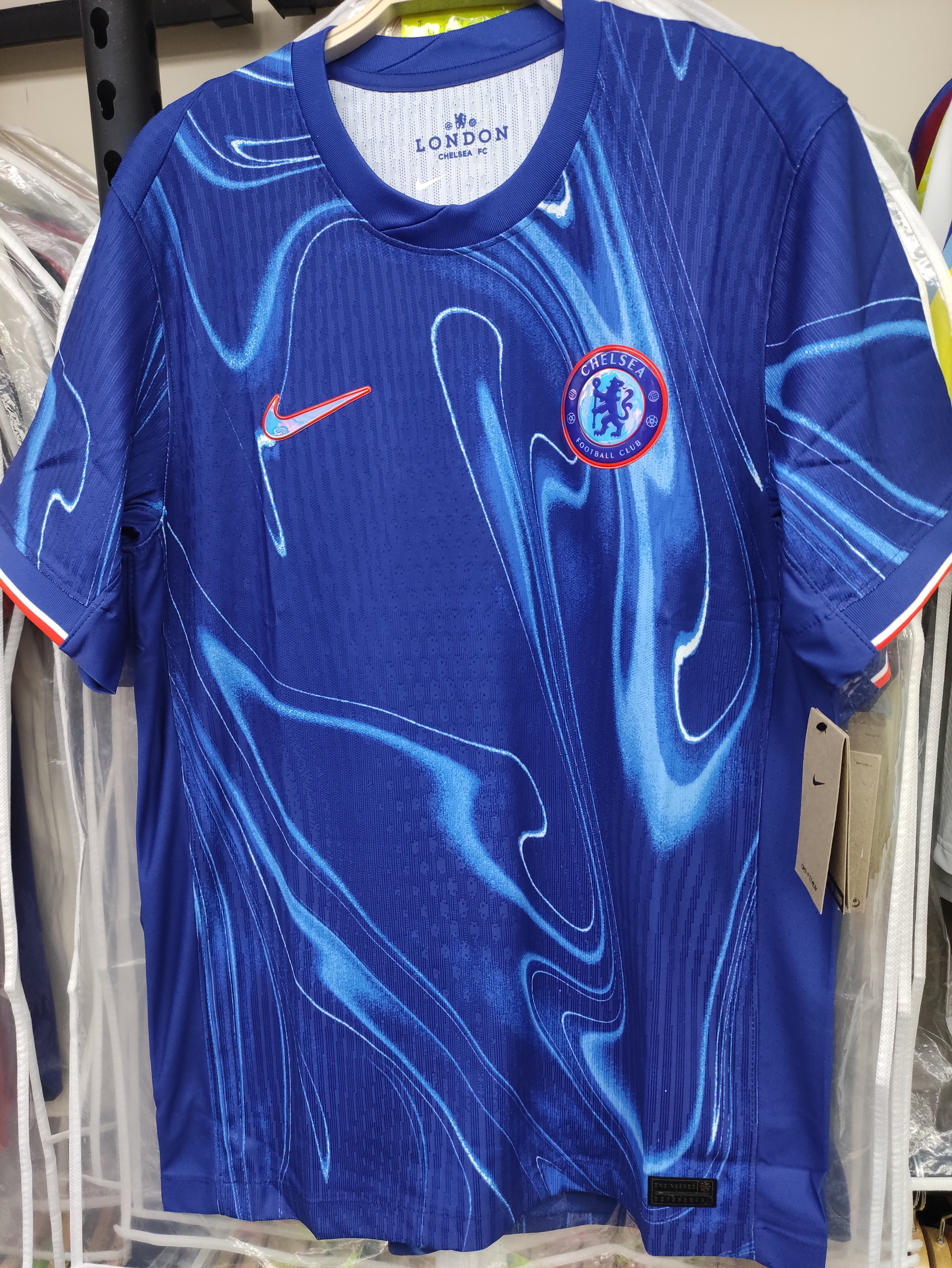 24-25車路士主場球員版球衣