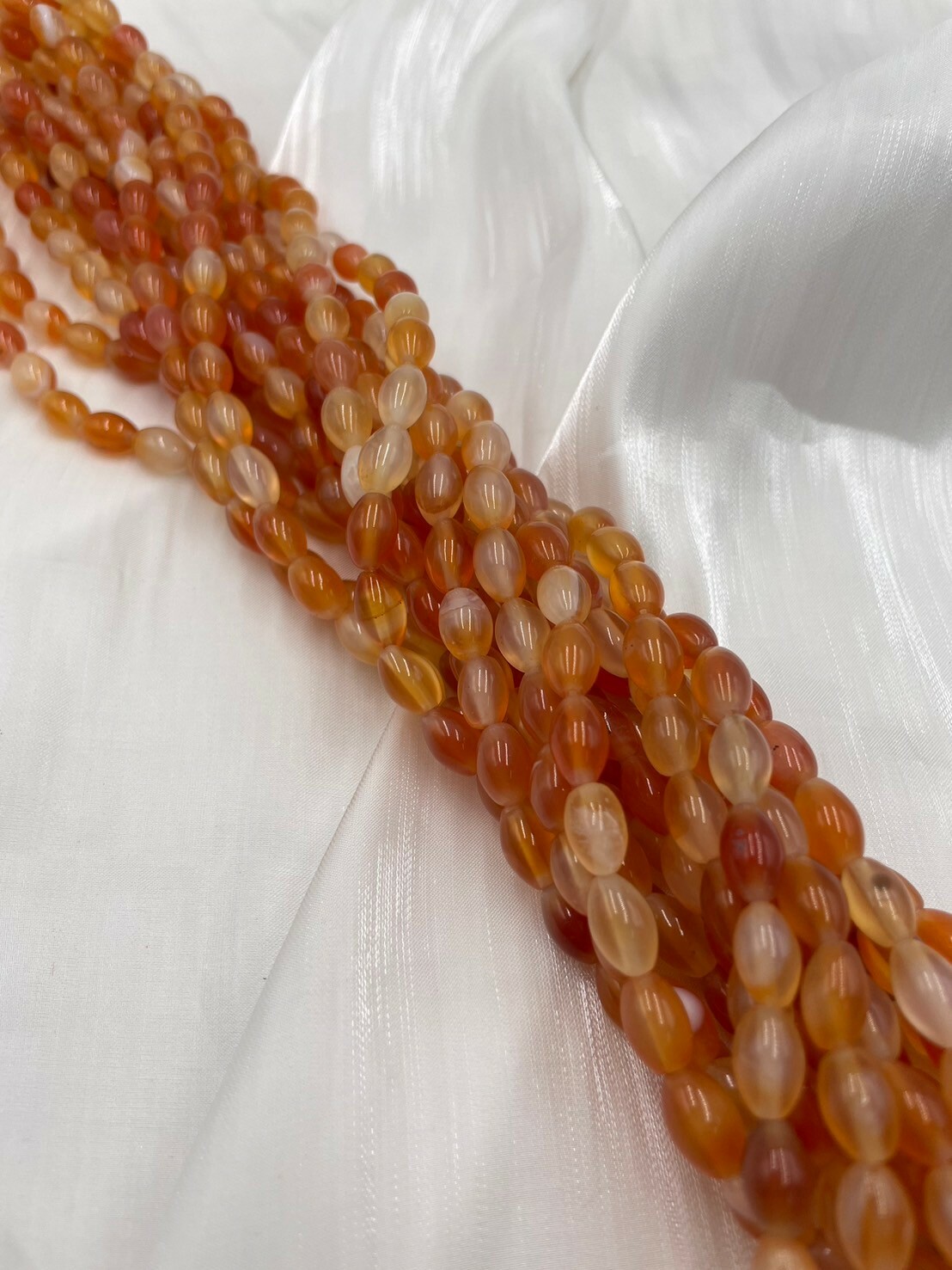 條-No.4亮面橢圓小瑪瑙珠6mm*9mm約40顆