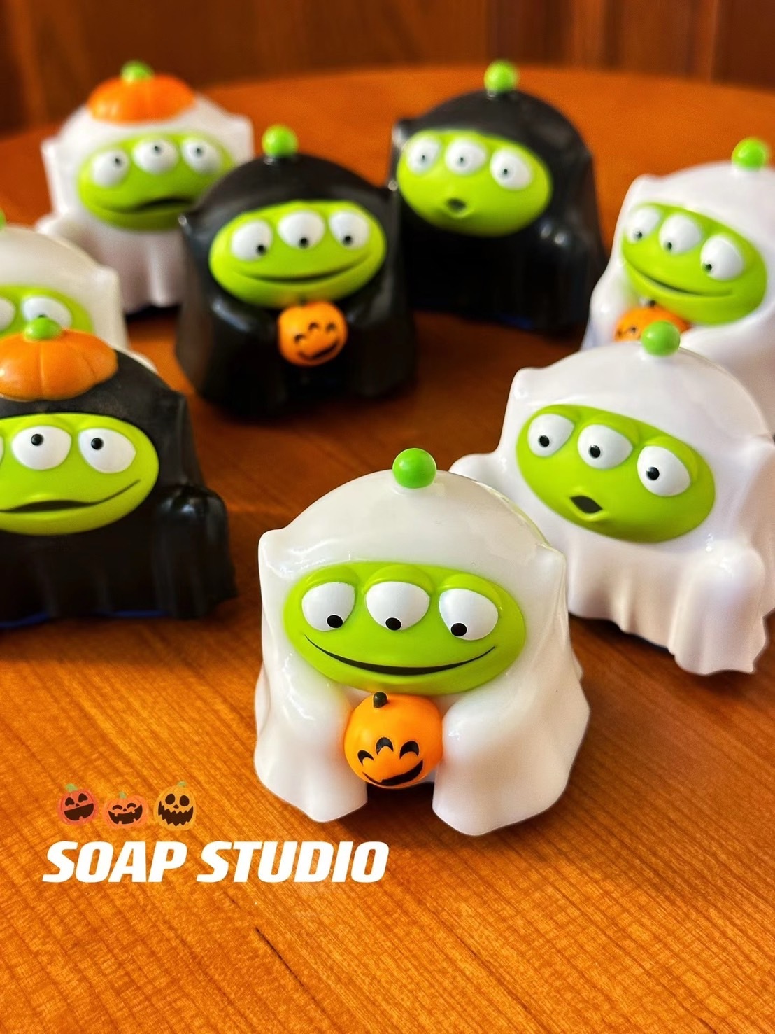 現貨  Soap Studio 玩具總動員 三眼怪萬聖節造型公仔盲盒