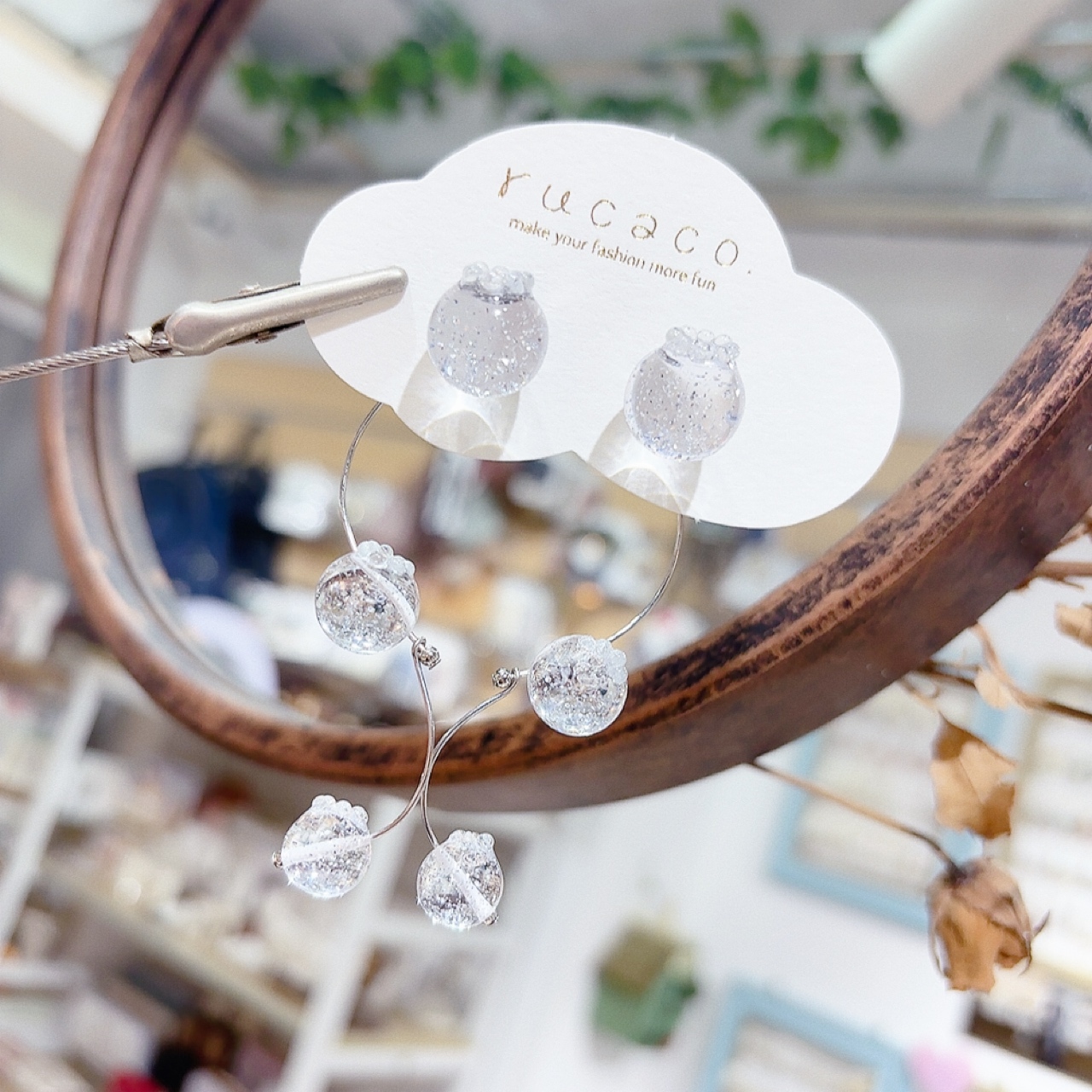 [手作家] 透明感球體波浪耳環