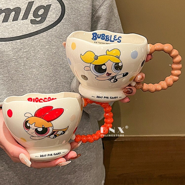 《4854》飛天小女警珠珠把手花邊陶瓷馬克杯450ml