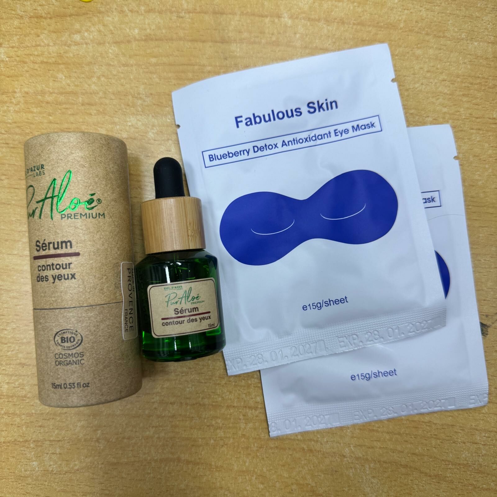S28 - PUR ALOE eye serum 15ml + 2 fs eye mask